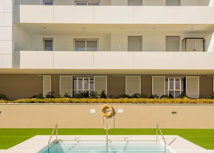 Aqua Vento, 3*