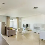 Aqua Vento, Marbella