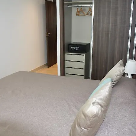 Aqua Vento, Готель 3*