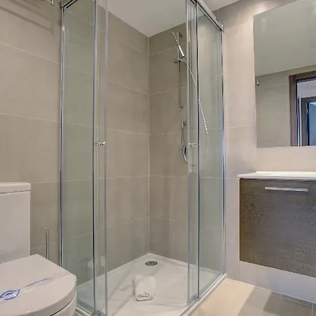 Aqua Vento, Готель Марбелья