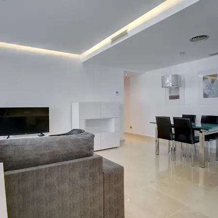 Hotel Aqua Vento, Marbella