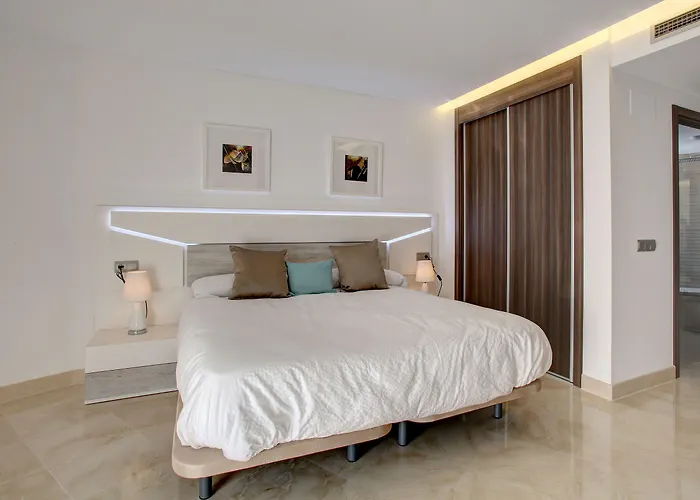 Aqua Vento, 3*