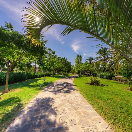 Aqua Vento, Отель Марбелья