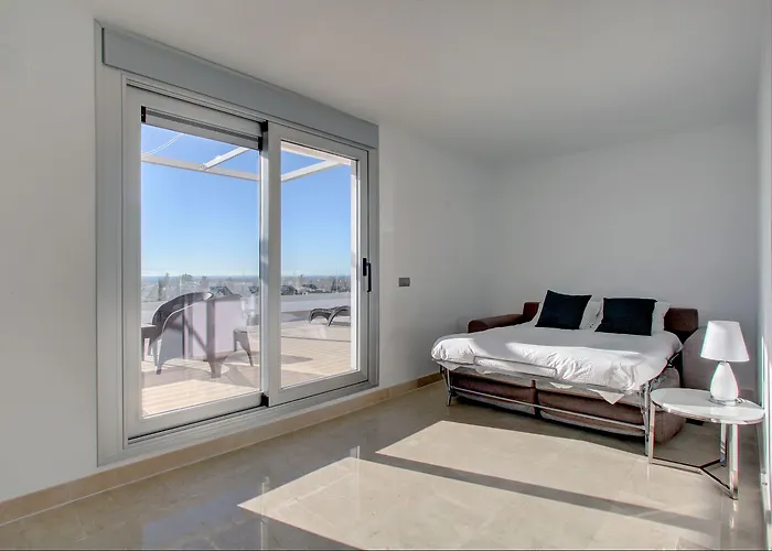 Aqua Vento, 3*