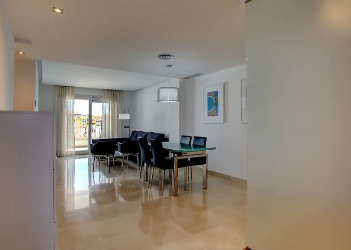 Aqua Vento, Marbella